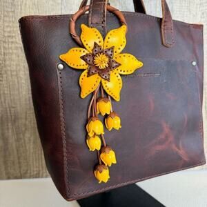 Flower Leather Bag Charm Leather Purse Flower Crossbody NEW